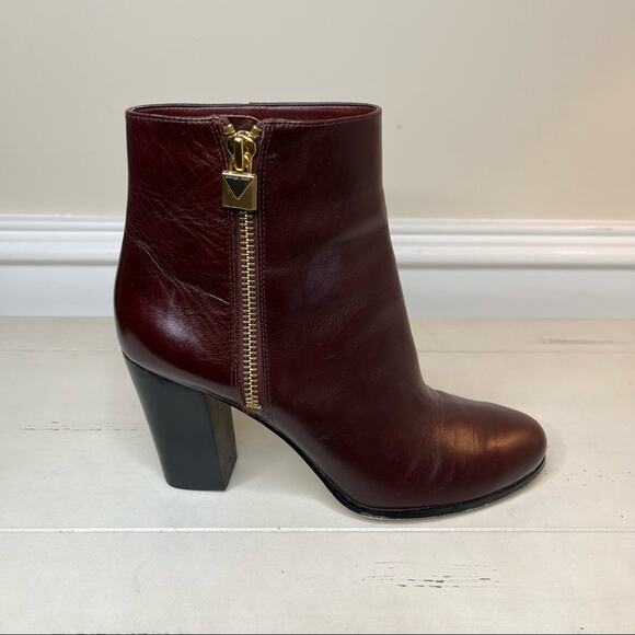 Michael Kors Margaret Burgandy Leather Ankle Bootie Size 9 - Picture 3 of 6